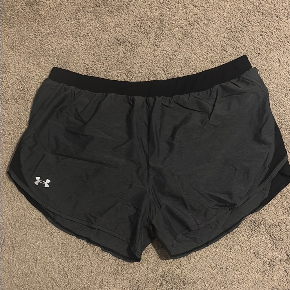 Under Armour Black Athletic Shorts Lightweight Performance